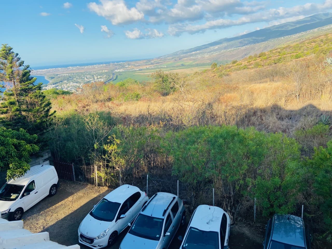 Vue ou détail — PARKING